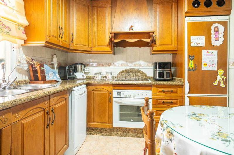 Foto c70c6426-6508-4f9d-9938-62ebf74823ae. Flat with heating in Jódar