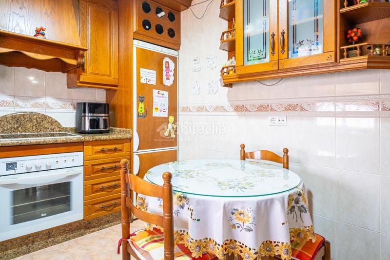 Foto e0895ef5-3935-41a4-adfa-44662600701a. Flat with heating in Jódar