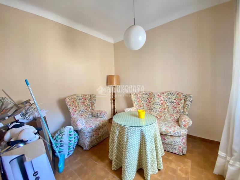 Foto cf89589d-e8f1-445f-b2e6-f12396e85d83. Flat in Úbeda