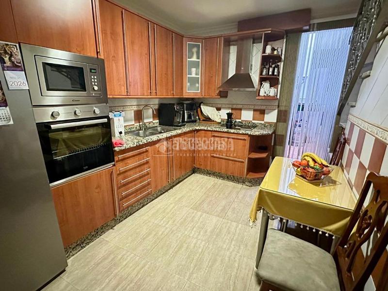 Foto cd9f077d-607d-49c8-b4a1-ec057f573bfc. Casa  en venta en Jódar