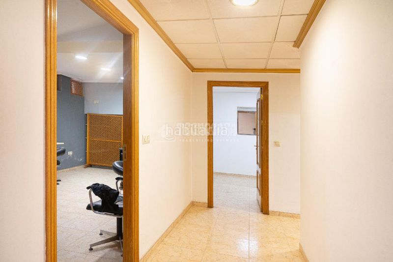 Foto b7ae49b7-21c2-4e4f-9401-9b84c0c66d52. Local comercial amb calefacció a Jódar