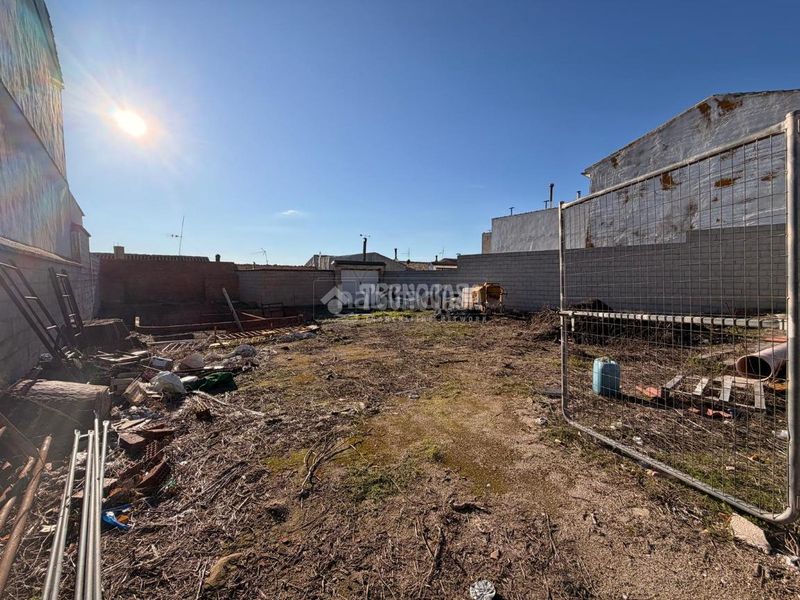 Foto 76d53bf7-9af2-4ba4-8ed4-4e161a47869b. Terreny residencial a Úbeda