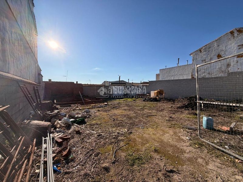 Foto 97743b70-2ad8-46a9-87eb-74d86e13d556. Terreny residencial a Úbeda