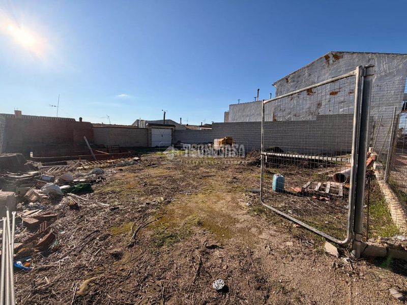 Foto fff13893-24a5-4165-ac11-0f6f861f7aee. Terreny residencial a Úbeda