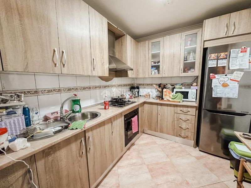 Foto 9feeba71-b16a-411e-b562-2b5ad4efaf38. Casa aparellada a Jódar