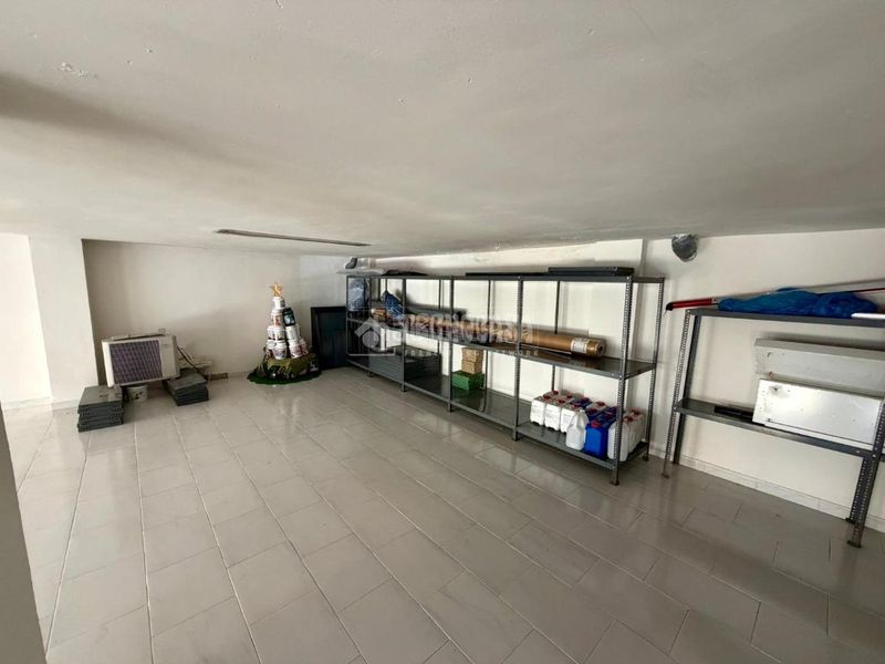 Foto 38042565-7913-4980-9520-736d59da6927. Local comercial amb calefacció a Úbeda