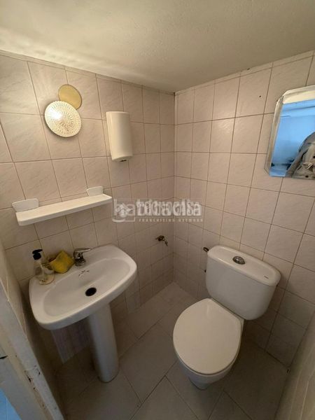Foto abb75229-2e5f-479c-8e93-e044cd18e3f7. Local comercial amb calefacció a Úbeda