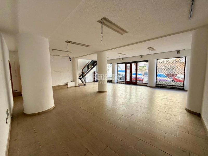 Foto fba50117-2634-4682-b976-e34dec30213c. Local comercial amb calefacció a Úbeda