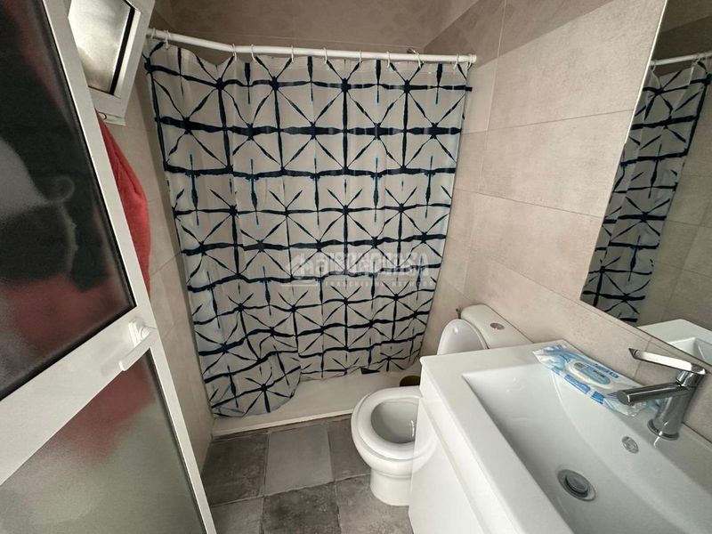 Foto 5f2ecd51-c20e-4099-bde7-a37857f0453b. Casa aparellada a Jódar