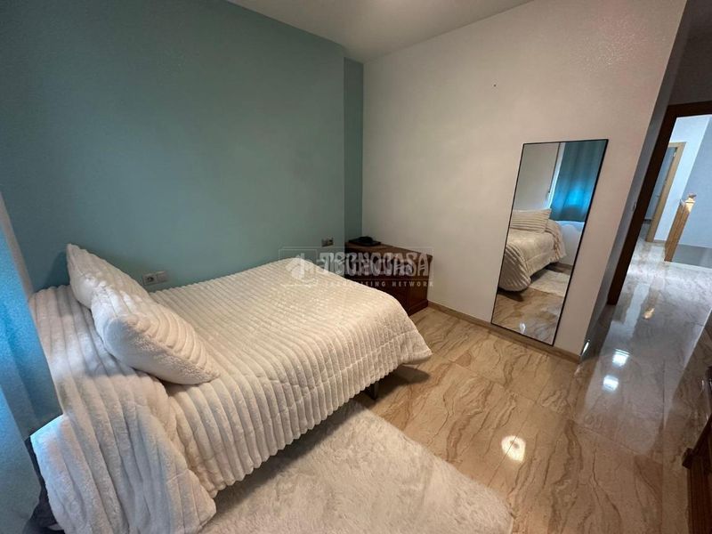 Foto c8ba8450-0acf-47d4-9c8d-0c1b88e7f6de. Casa aparellada a Jódar