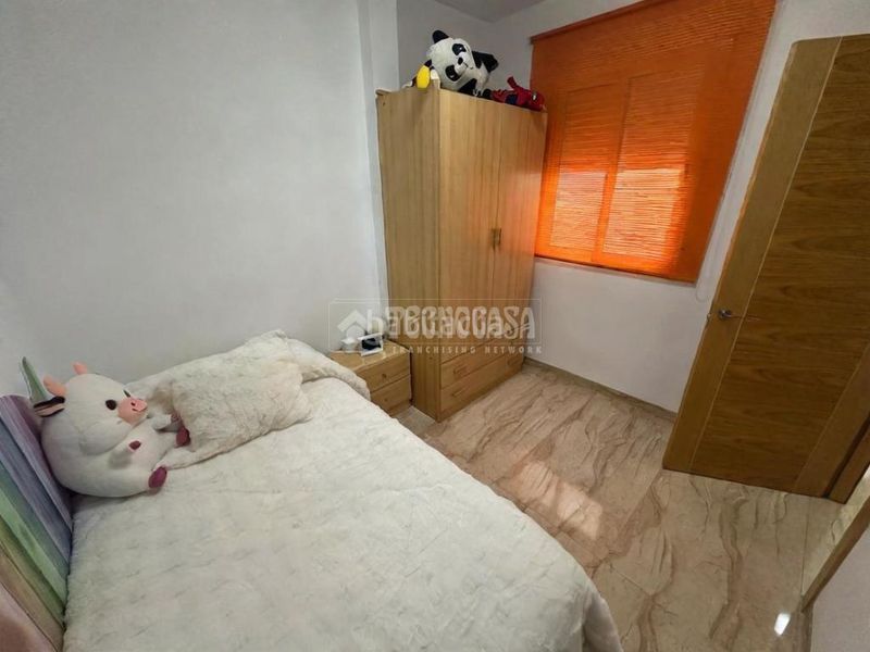 Foto eec31b30-e747-4b4e-b9d9-abb15be786ec. Casa aparellada a Jódar