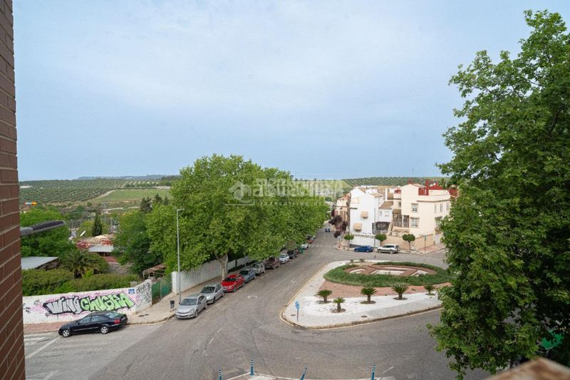 Foto 2d4f40e0-8336-4f05-abaf-f3ee2366459f. Pis amb calefacció a Úbeda