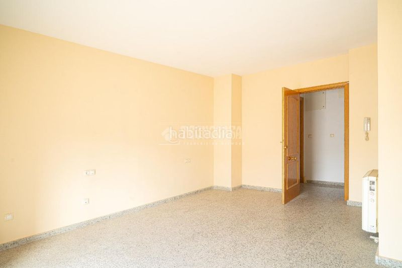 Foto 22b390e4-e840-4b93-9a10-2a29f0b1c600. Studio avec chauffage dans Úbeda