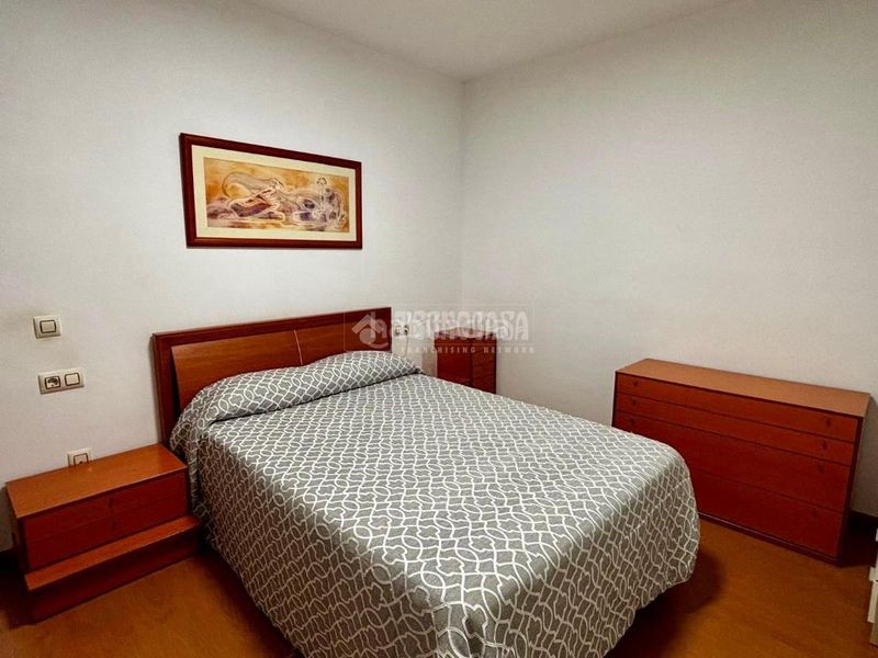 Foto 09a48b9e-83c2-4a37-b09c-a936a879c80f. Piso  en venta en Jódar