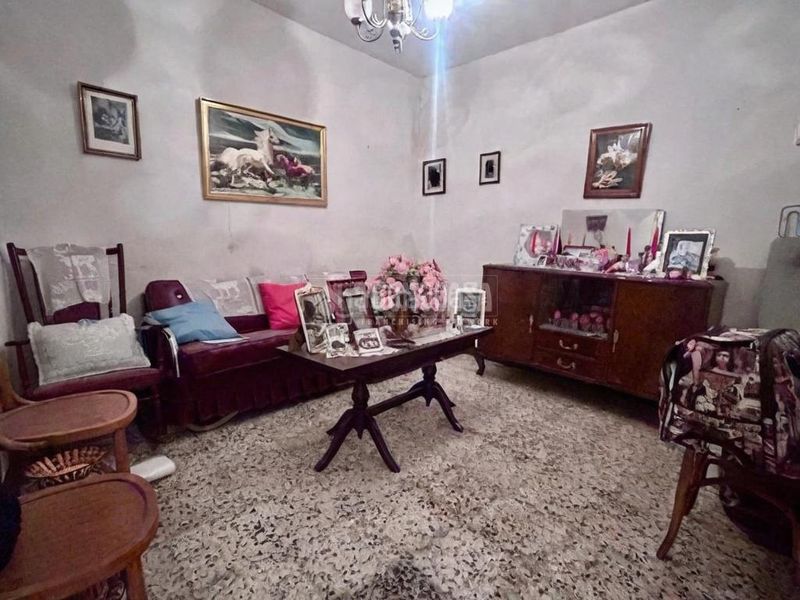 Foto 969d8fbb-2f81-4235-8769-9721a431cc0a. Casa  en venta en Jódar