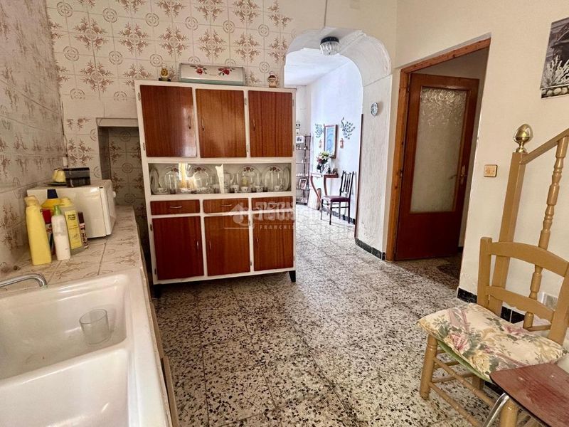 Foto edd4b714-6c2d-4ae1-9b08-8a2981898eaa. Casa  en venta en Jódar