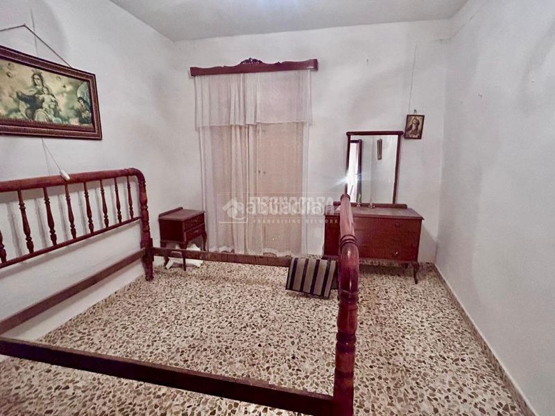 Foto 4c6394dd-1e94-4539-9c77-7a5b5f64fa37. Casa a Jódar