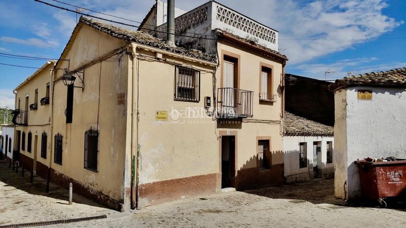 Foto 75dee804-f094-4322-a86c-57f67395d740. Casa amb calefacció a Úbeda