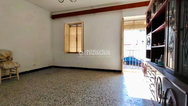 Foto a0c4c704-7ad5-4b51-ace9-b0a42fe1c4cb. Casa amb calefacció a Úbeda