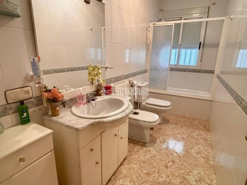 Foto 1ff30943-e954-4aa6-9b16-7212d4e6b50d. Piso  en venta en Jódar