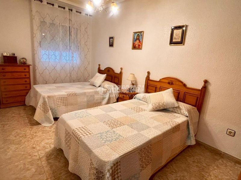 Foto a575e8ae-74d8-4c05-a148-78cded27cbb5. Piso  en venta en Jódar
