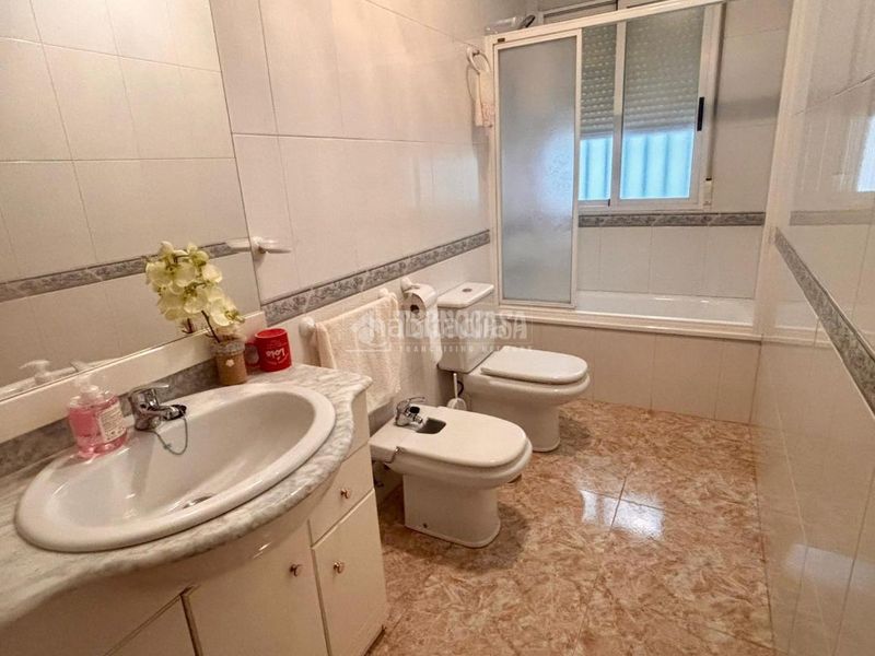 Foto c6e6440e-f0a7-4dbd-9809-f7f15a3529c3. Piso  en venta en Jódar