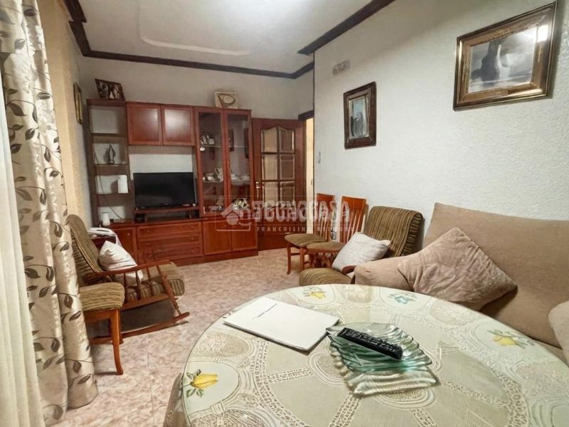 Foto f0ecfce1-8bba-4a25-81c1-da1f354b74d0. Piso  en venta en Jódar