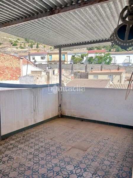 Foto 6bcec08f-05d2-48d7-87e1-073eab1eff08. Casa  en venta en Jódar