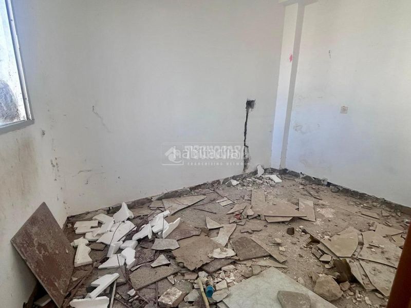 Foto 9cd61068-88ca-40a2-a93d-14c9c2d537f2. Casa  en venta en Jódar