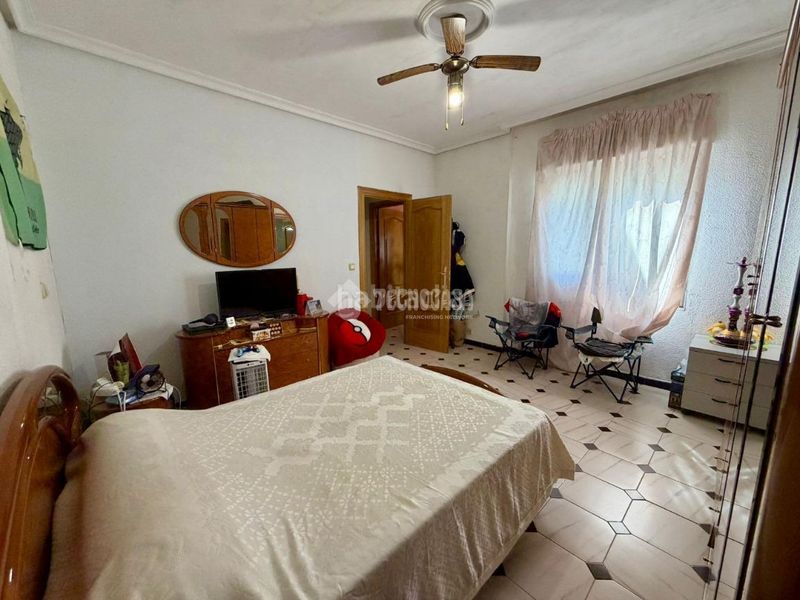 Foto 64c65090-a78f-4c21-8b9f-98d021522996. Pis amb calefacció a Úbeda
