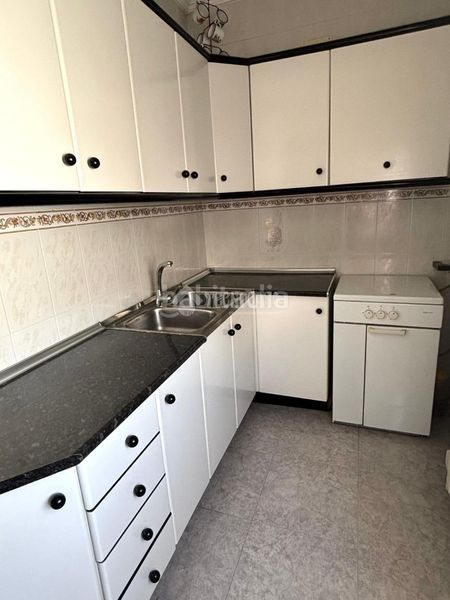 Foto d314df3e-1b1a-42fc-ba0f-ea2206bc5982. Piso  en venta en Jódar