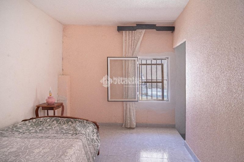 Foto 328a4268-e810-4405-9fb5-be551be31521. Casa aparellada a Sabiote