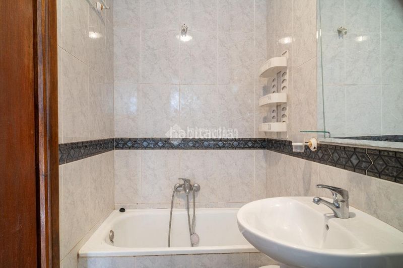 Foto 72153497-1e1e-4734-9662-0beb54039a9e. Casa aparellada a Sabiote