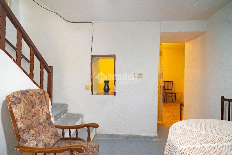 Foto b4ceefbe-e51b-4d16-9901-11bdec640408. Casa aparellada a Sabiote