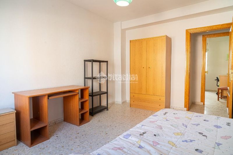 Foto 999715ce-908a-4b20-beb7-37585d649f7e. Pis a Úbeda