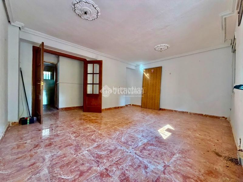 Foto d5cc6683-f413-479e-8853-0be28e1c8eac. Flat in Úbeda
