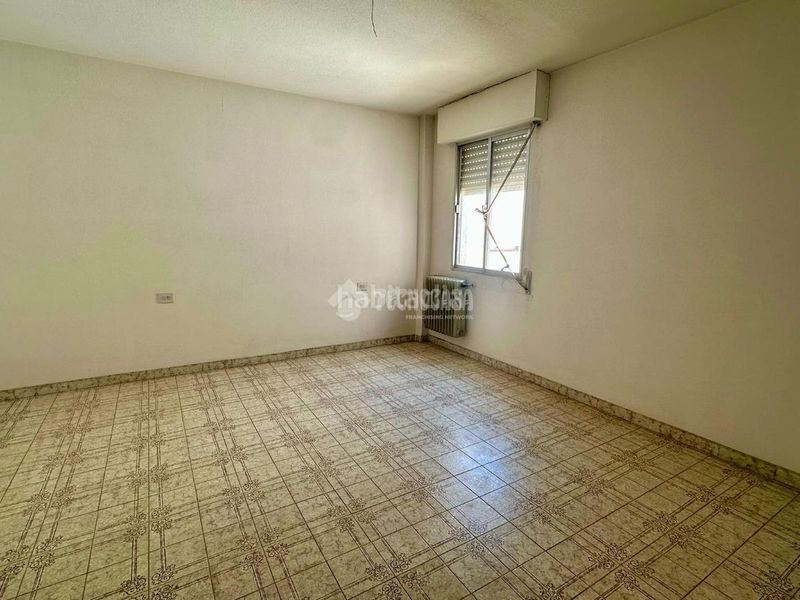 Foto 51a05220-4b3b-4548-843d-285f54564340. Piso  en venta en Jódar