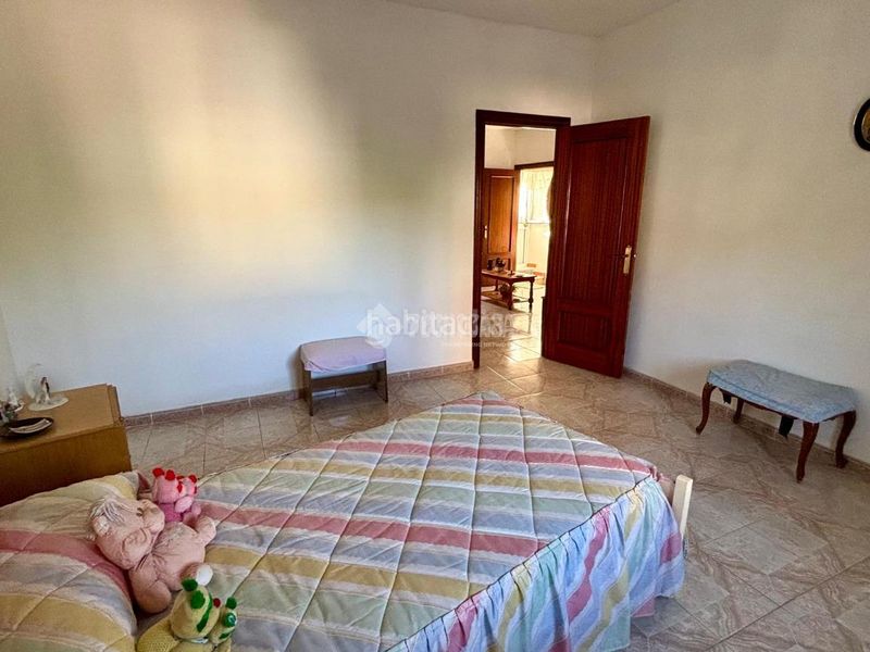 Foto 55eee1fe-fd67-4b23-b069-60fc356198a0. Casa  en venta en Jódar