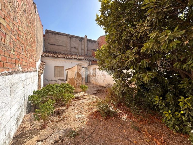 Foto c9a14a2f-c3b9-43ee-8b5c-d4ecb1b99d87. Casa a Jódar