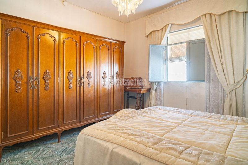 Foto f58576f3-9d8f-42d0-954c-ea3d73b2ad0f. Casa a Torreperogil