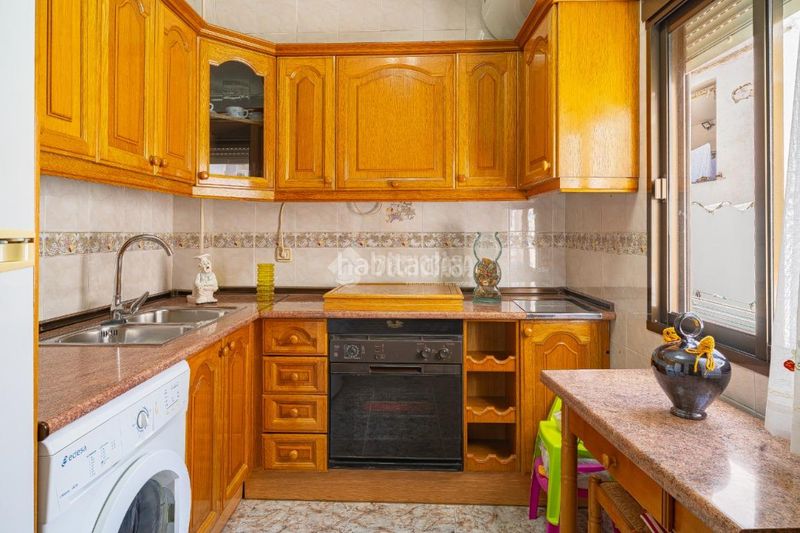 Foto 55f1d1bb-a858-45cc-9111-624bbb934ef8. Casa amb calefacció a Úbeda