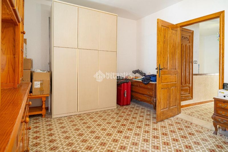 Foto b9b4dd48-478f-4c8e-8430-39630059a5b9. Casa a Villacarrillo