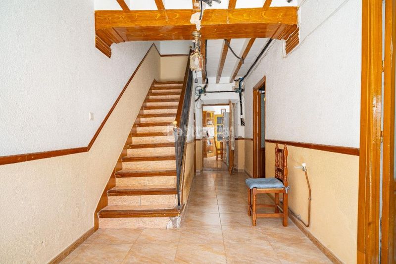 Foto ced51c66-7f1a-44c2-9b0c-0138cff809e1. Casa a Villacarrillo