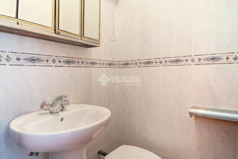 Foto 593820ef-a6fb-4956-aac9-5ec684b7f7a9. Casa aparellada amb calefacció a Sabiote