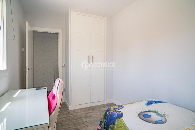 Foto 0abb2c38-035b-46b1-aff0-42722c536e81. Casa aparellada amb calefacció a Úbeda