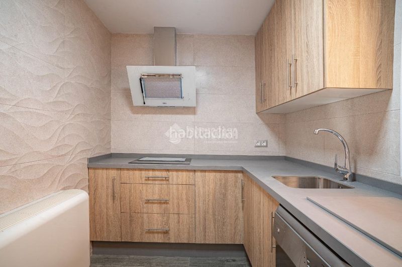 Foto 0fd8229f-7e8a-470b-a094-420a34902be4. Casa aparellada amb calefacció a Úbeda