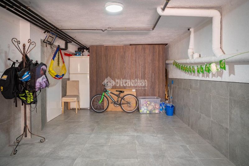 Foto 1fa6cf66-d55d-4d65-8f41-dd896ed161db. Casa aparellada amb calefacció a Úbeda