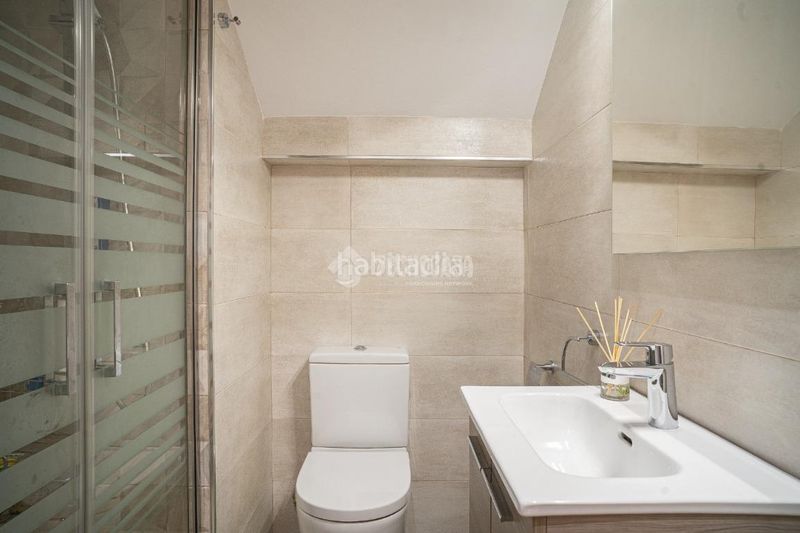 Foto 4921a943-69fb-46bc-89e8-88d066569893. Casa aparellada amb calefacció a Úbeda