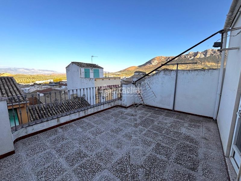 Foto a7eb37ec-1a36-460a-9238-5f077a4f43c1. Piso  en venta en Jódar