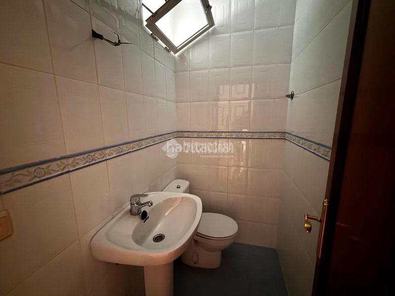 Foto e1bc6441-0bed-4158-a3a8-ceae54d564f6. Piso  en venta en Jódar